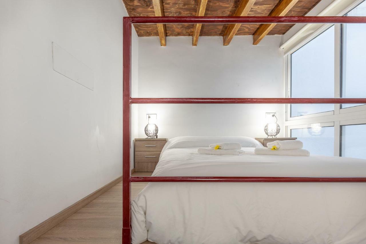 Pasaje Amores Iz. - Tranquilidad Y Vida Cultural En Centro Sevilla 4Px ภายนอก รูปภาพ
